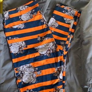 Cute Stripe and Flower LuLaRoe One Size leggings